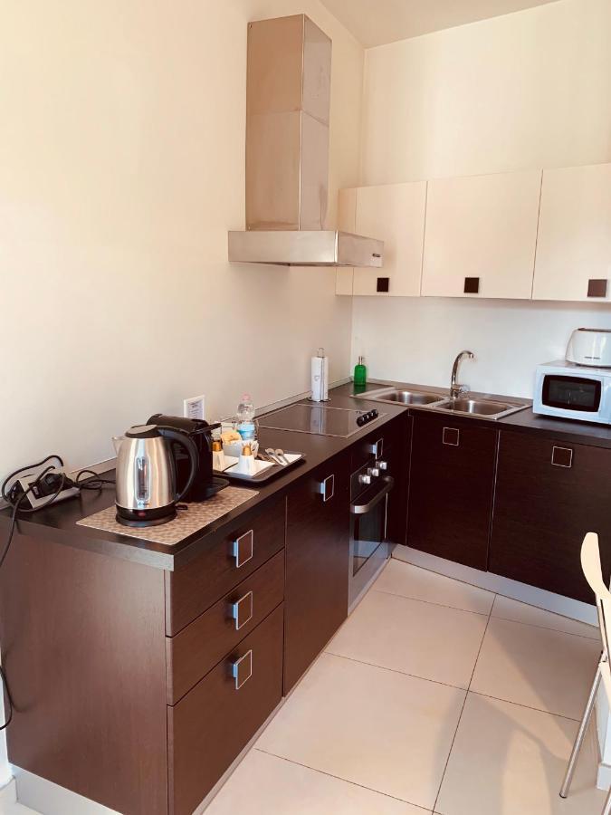 Residence Del Lago 데센자노델가르다 외부 사진