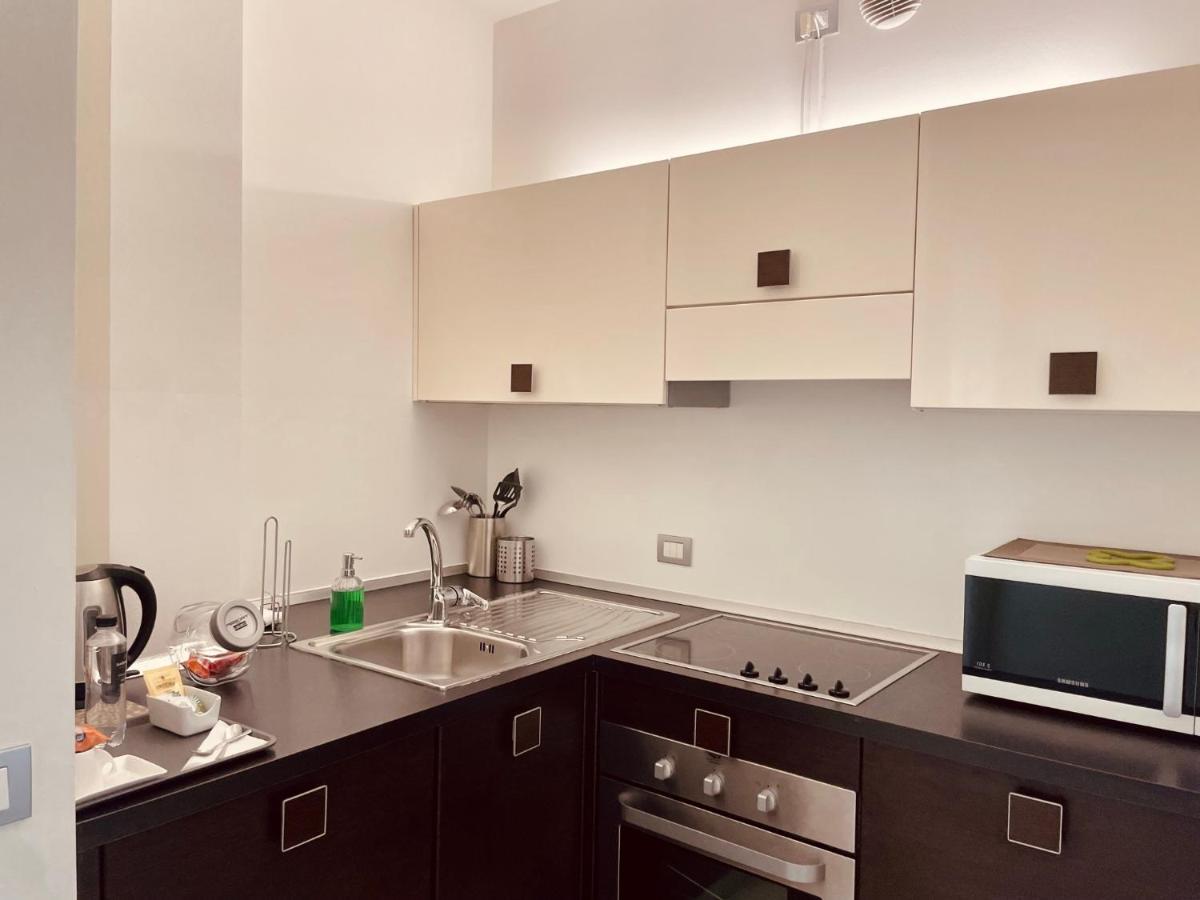 Residence Del Lago 데센자노델가르다 외부 사진