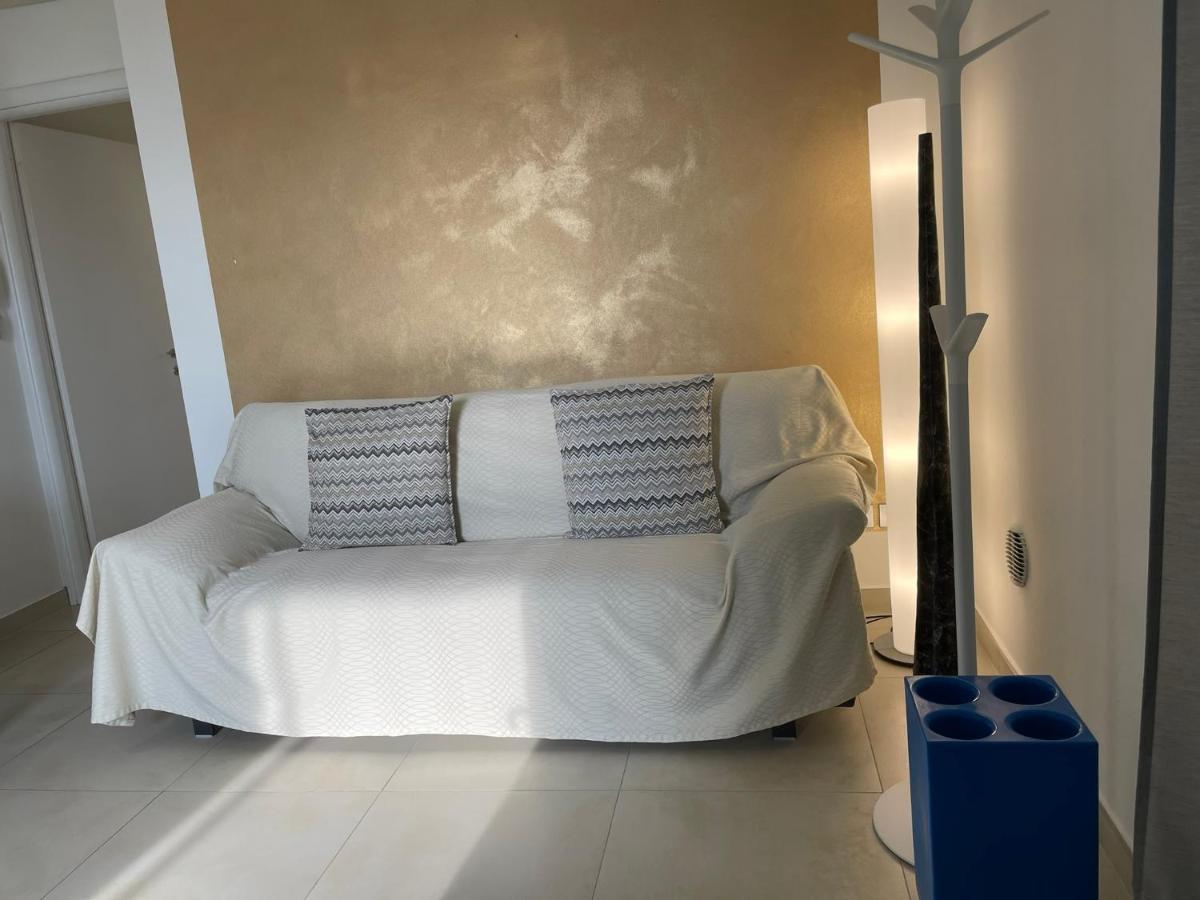 Residence Del Lago 데센자노델가르다 외부 사진
