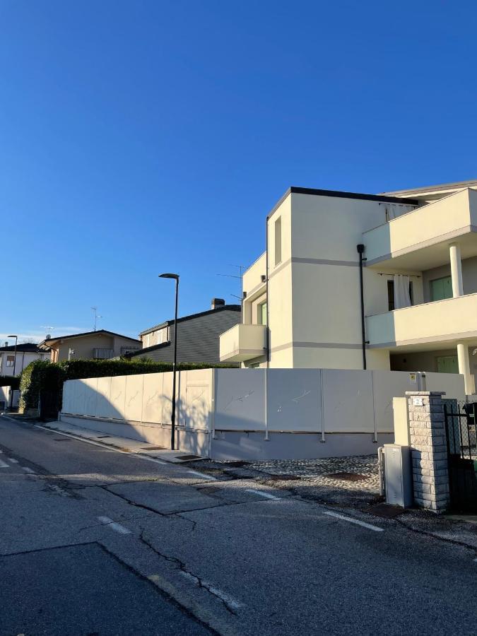 Residence Del Lago 데센자노델가르다 외부 사진